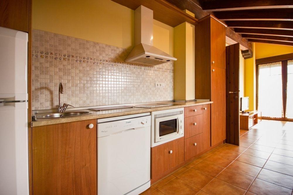 Apartamentos Toraya Hoz de Anero Eksteriør billede